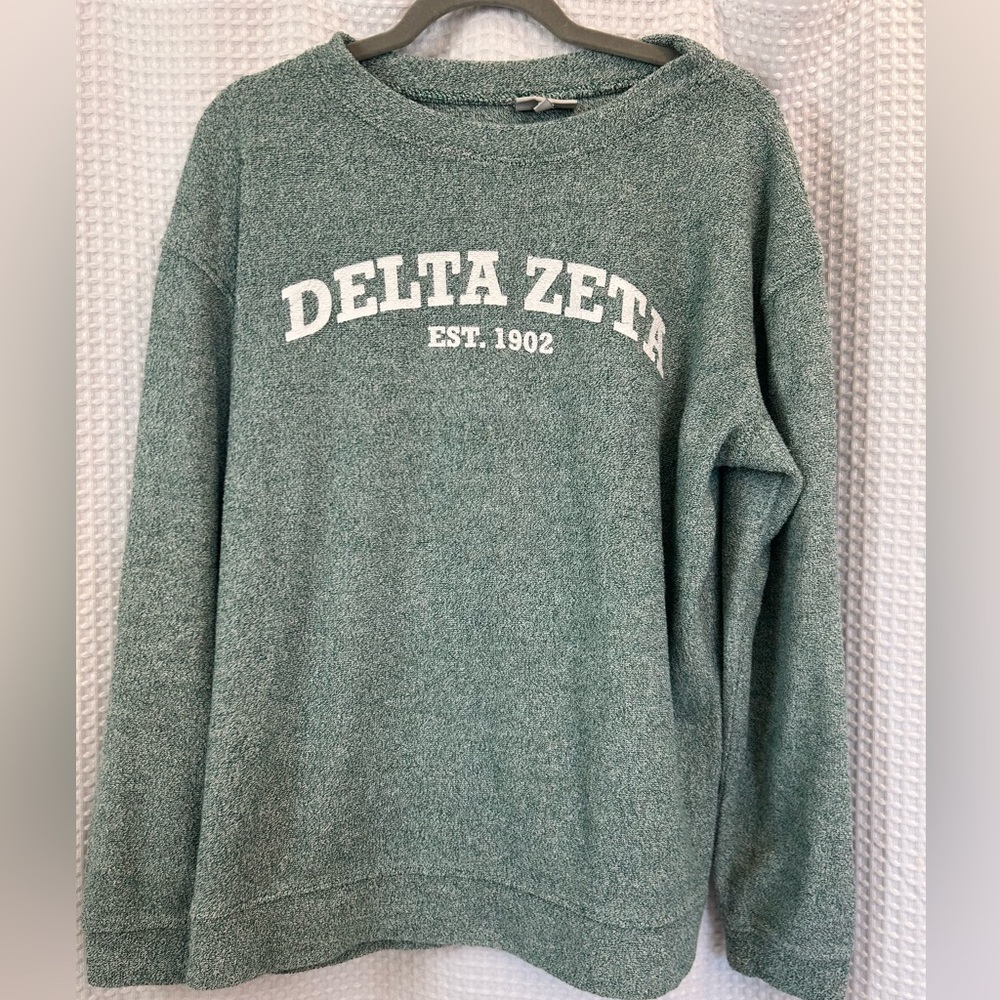 Delta Zeta Heathered Green Sweatshirt